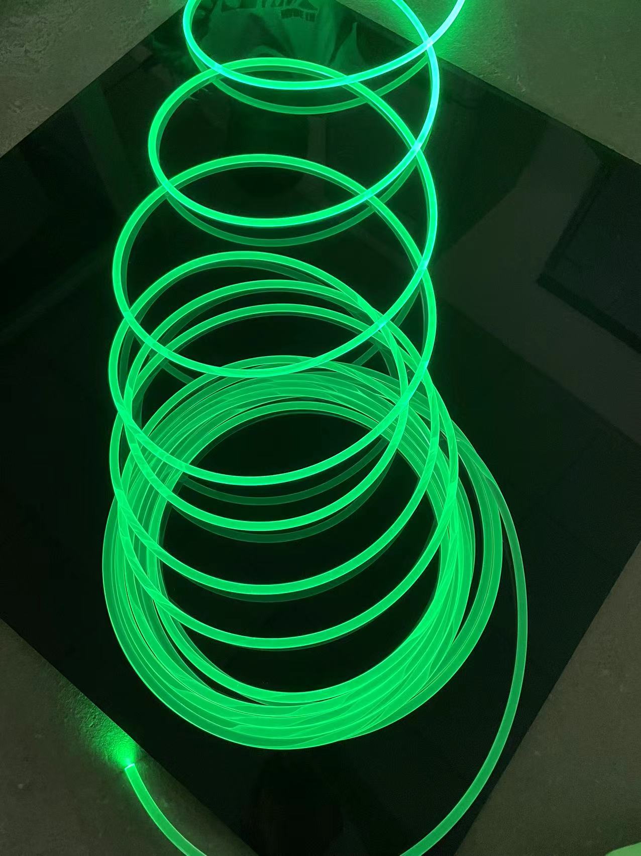 Differences between side optical fiber and tail optical fiber